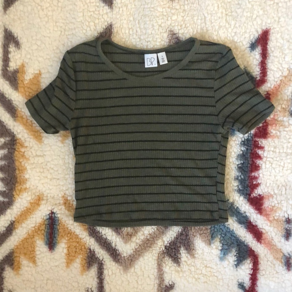 BP cropped striped tee